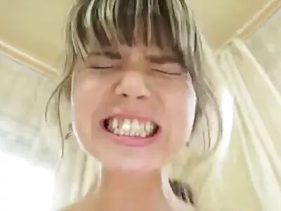 ប្រុសៗ​ចាប់​ស្រី​ធំ